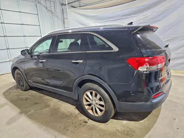 5XYPGDA5XGG084392 2016 KIA SORENTO - Image 2