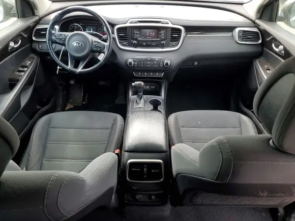 5XYPGDA5XGG086112 2016 KIA SORENTO - Image 8