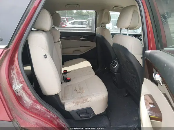 5XYPGDA5XGG110666 2016 KIA SORENTO - Image 8