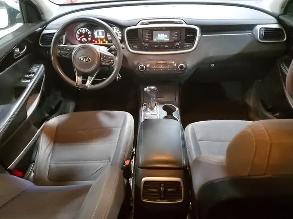 5XYPGDA5XGG112742 2016 KIA SORENTO - Image 8