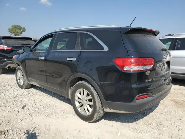 5XYPGDA5XGG130786 2016 KIA SORENTO - Image 2