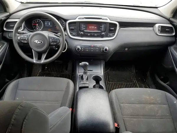 5XYPGDA5XGG131243 2016 KIA SORENTO - Image 8