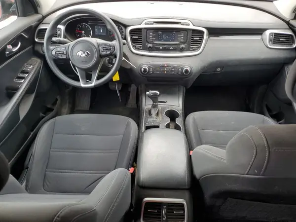 5XYPGDA5XGG131324 2016 KIA SORENTO - Image 8