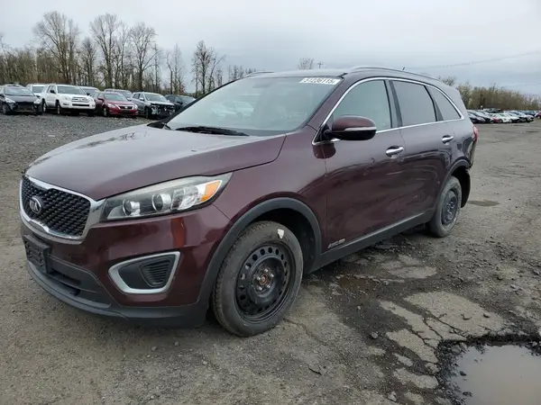 5XYPGDA5XGG139360 2016 KIA SORENTO - Image 1