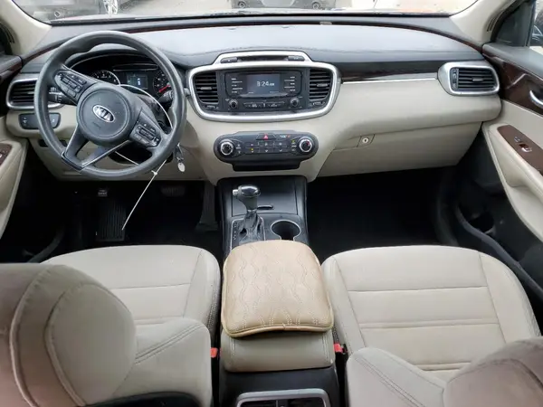 5XYPGDA5XGG139360 2016 KIA SORENTO - Image 8