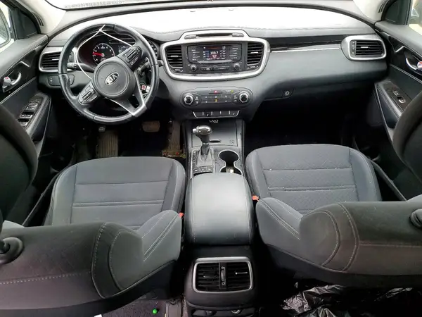 5XYPGDA5XGG160094 2016 KIA SORENTO - Image 8
