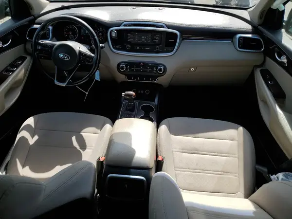 5XYPGDA5XGG163643 2016 KIA SORENTO - Image 8