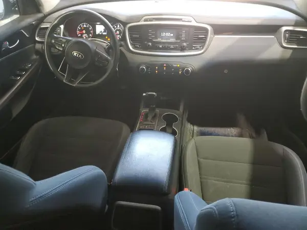 5XYPGDA5XGG172116 2016 KIA SORENTO - Image 8