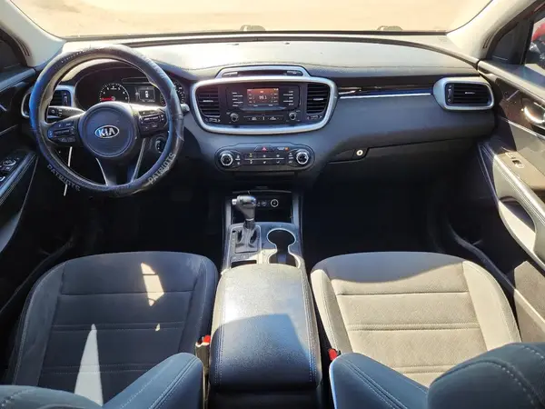 5XYPGDA5XGG173301 2016 KIA SORENTO - Image 8
