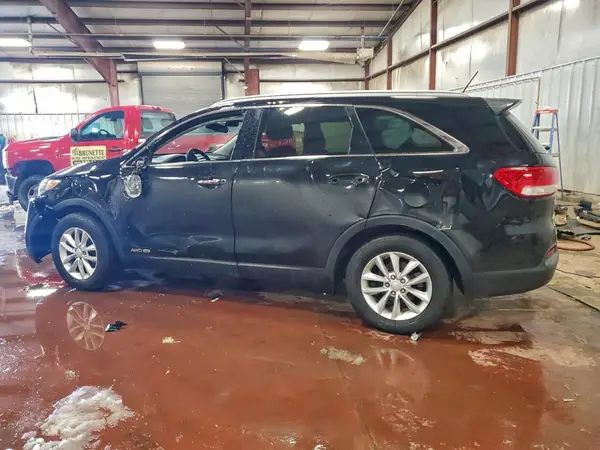 5XYPGDA5XGG177140 2016 KIA SORENTO - Image 2