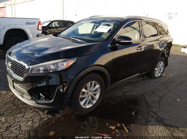5XYPGDA5XGG179647 2016 KIA SORENTO - Image 2
