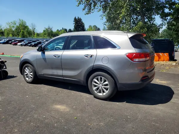5XYPGDA5XGG179986 2016 KIA SORENTO - Image 2