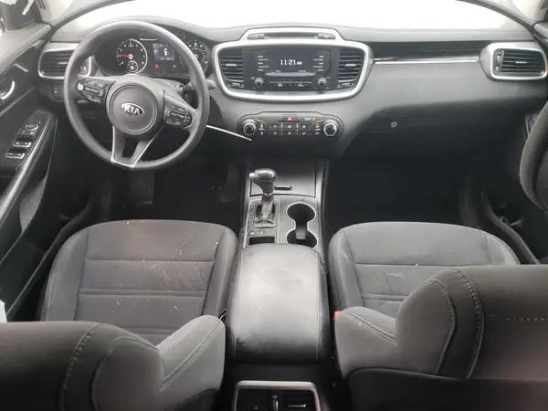5XYPGDA5XHG196966 2017 KIA SORENTO - Image 8