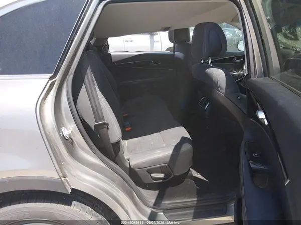 5XYPGDA5XHG199253 2017 KIA SORENTO - Image 8