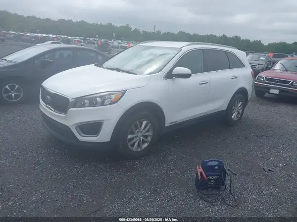 5XYPGDA5XHG222840 2017 KIA SORENTO - Image 2