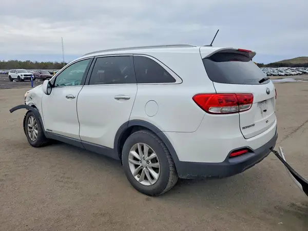 5XYPGDA5XHG227424 2017 KIA SORENTO - Image 2