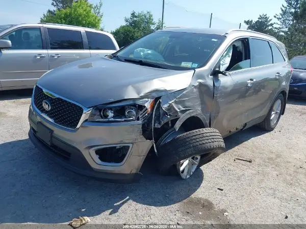 5XYPGDA5XHG241405 2017 KIA SORENTO - Image 2
