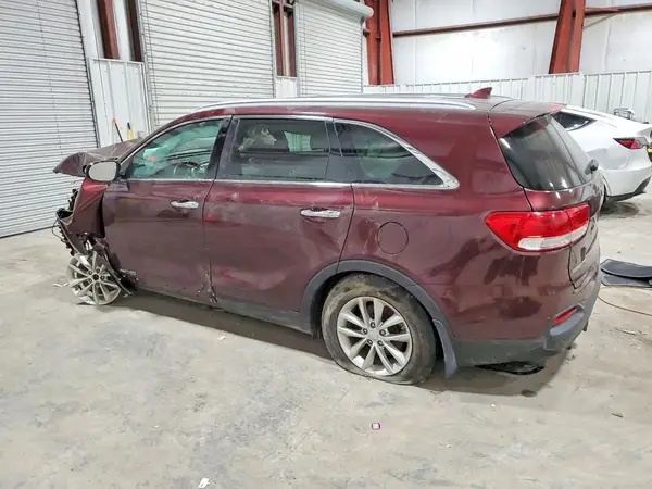 5XYPGDA5XHG280284 2017 KIA SORENTO - Image 2