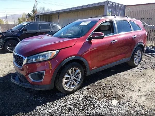 5XYPGDA5XHG284934 2017 KIA SORENTO - Image 2