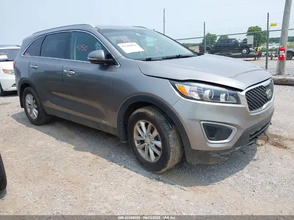 5XYPGDA5XHG300906 2017 KIA SORENTO - Image 1