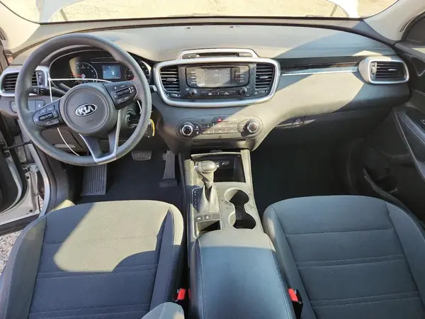 5XYPGDA5XHG317253 2017 KIA SORENTO - Image 8