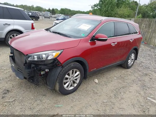 5XYPGDA5XHG324123 2017 KIA SORENTO - Image 2