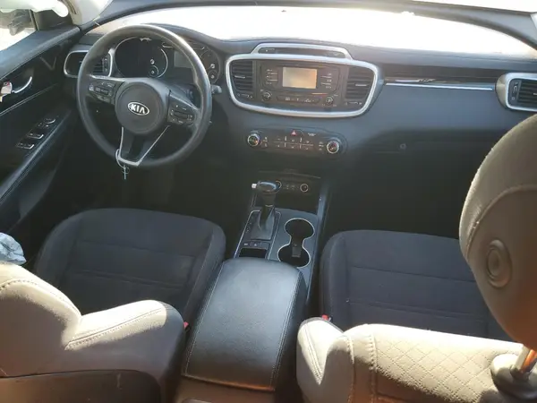 5XYPGDA5XHG326292 2017 KIA SORENTO - Image 8