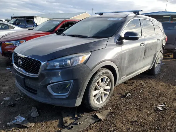 5XYPGDA5XHG328835 2017 KIA SORENTO - Image 1