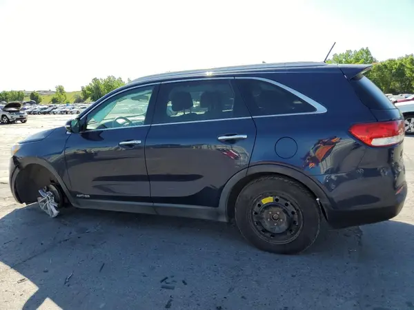5XYPGDA5XHG334764 2017 KIA SORENTO - Image 2
