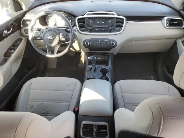 5XYPGDA5XHG335977 2017 KIA SORENTO - Image 8