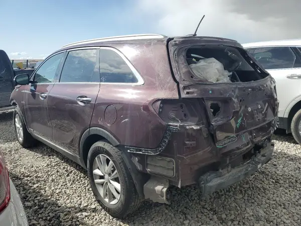 5XYPGDA5XJG338500 2018 KIA SORENTO - Image 2
