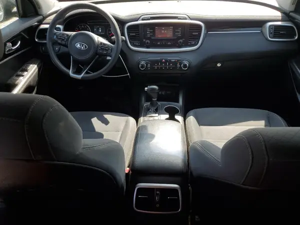 5XYPGDA5XJG340375 2018 KIA SORENTO - Image 8