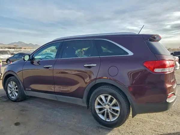 5XYPGDA5XJG348489 2018 KIA SORENTO - Image 2