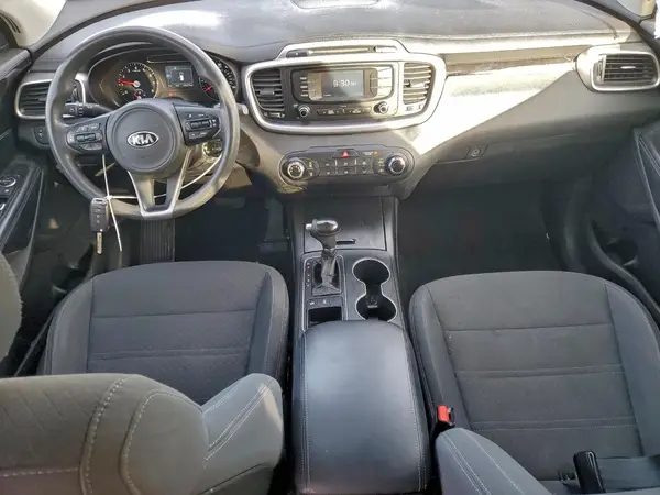 5XYPGDA5XJG348489 2018 KIA SORENTO - Image 8