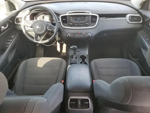 5XYPGDA5XJG368466 2018 KIA SORENTO - Image 8