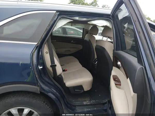 5XYPGDA5XJG416466 2018 KIA SORENTO - Image 8