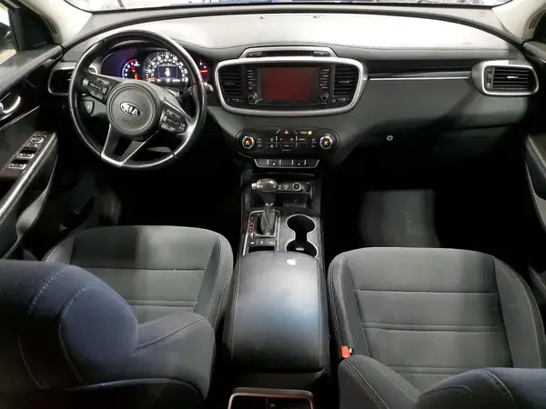 5XYPGDA5XJG421392 2018 KIA SORENTO - Image 8