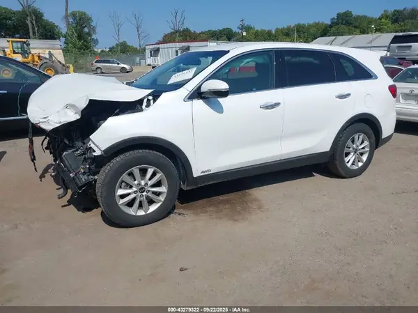 5XYPGDA5XKG446519 2019 KIA SORENTO - Image 2