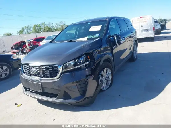 5XYPGDA5XKG448335 2019 KIA SORENTO - Image 2