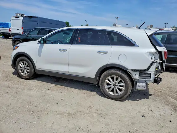 5XYPGDA5XKG448738 2019 KIA SORENTO - Image 2