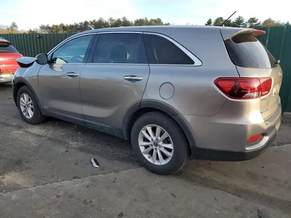 5XYPGDA5XKG449209 2019 KIA SORENTO - Image 2