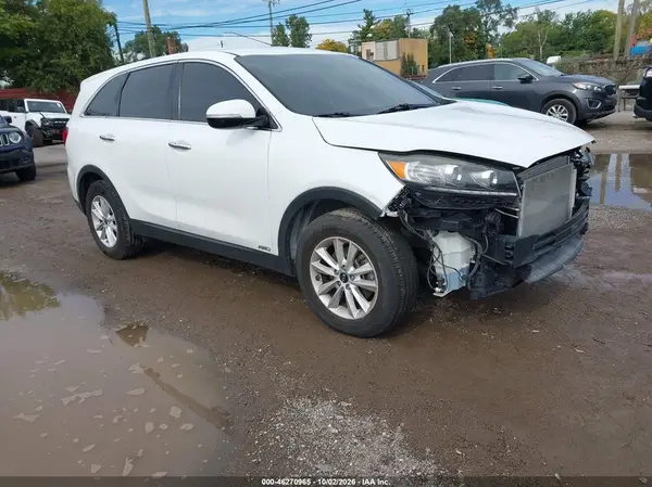 5XYPGDA5XKG470657 2019 KIA SORENTO - Image 1
