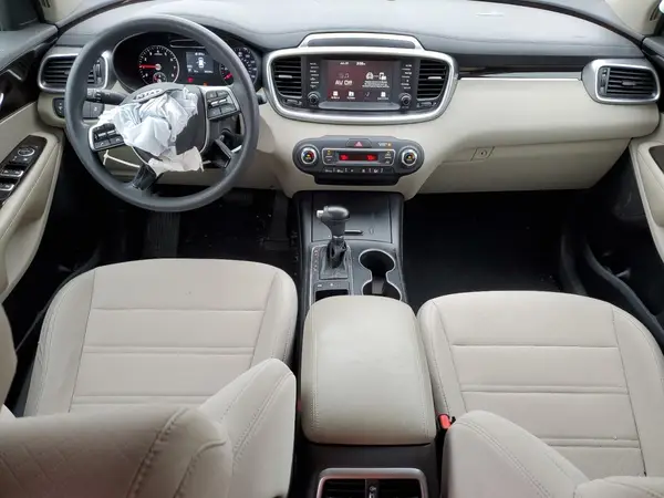 5XYPGDA5XKG482470 2019 KIA SORENTO - Image 8