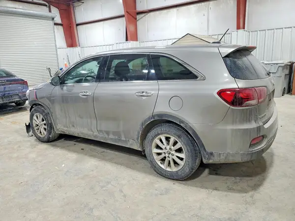 5XYPGDA5XKG483036 2019 KIA SORENTO - Image 2