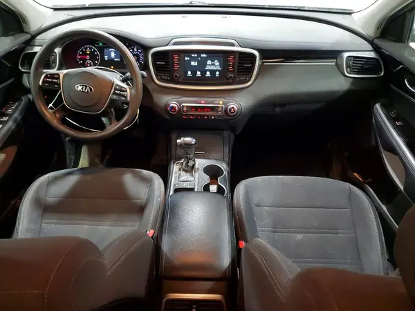 5XYPGDA5XKG483036 2019 KIA SORENTO - Image 8