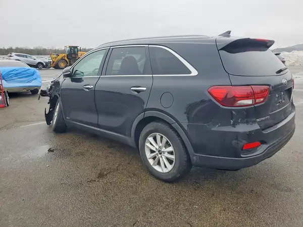 5XYPGDA5XKG566594 2019 KIA SORENTO - Image 2