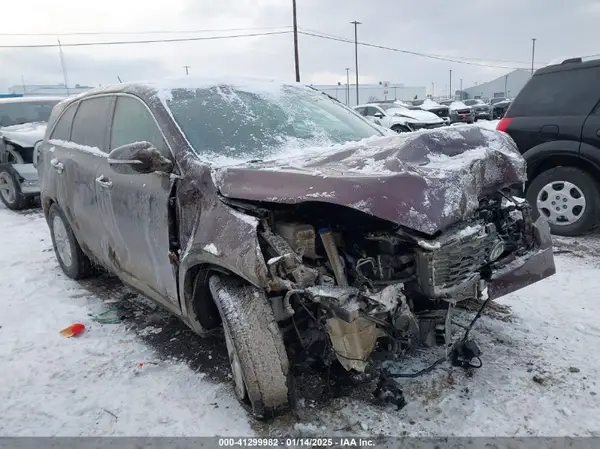 5XYPGDA5XKG569320 2019 KIA SORENTO - Image 1