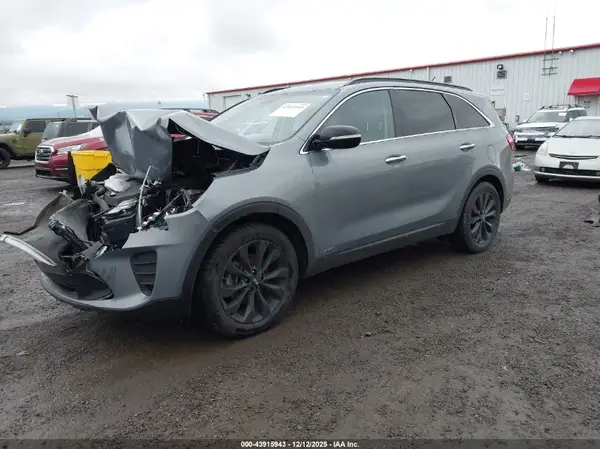 5XYPGDA5XKG605376 2019 KIA SORENTO - Image 2