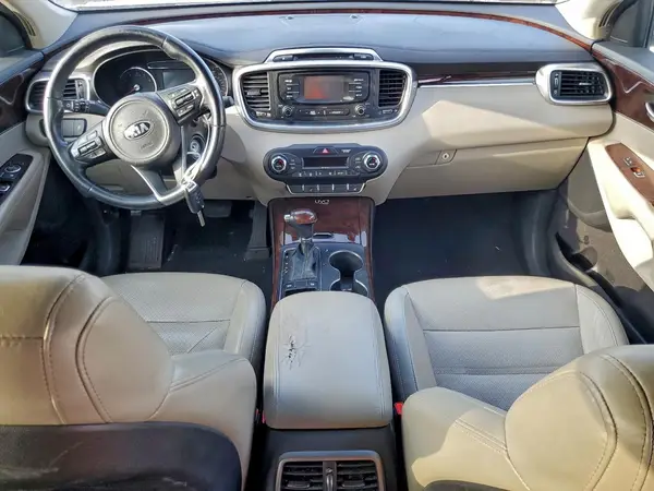 5XYPH4A10GG005192 2016 KIA SORENTO - Image 8