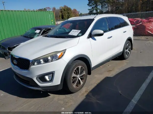 5XYPH4A10GG035101 2016 KIA SORENTO - Image 2